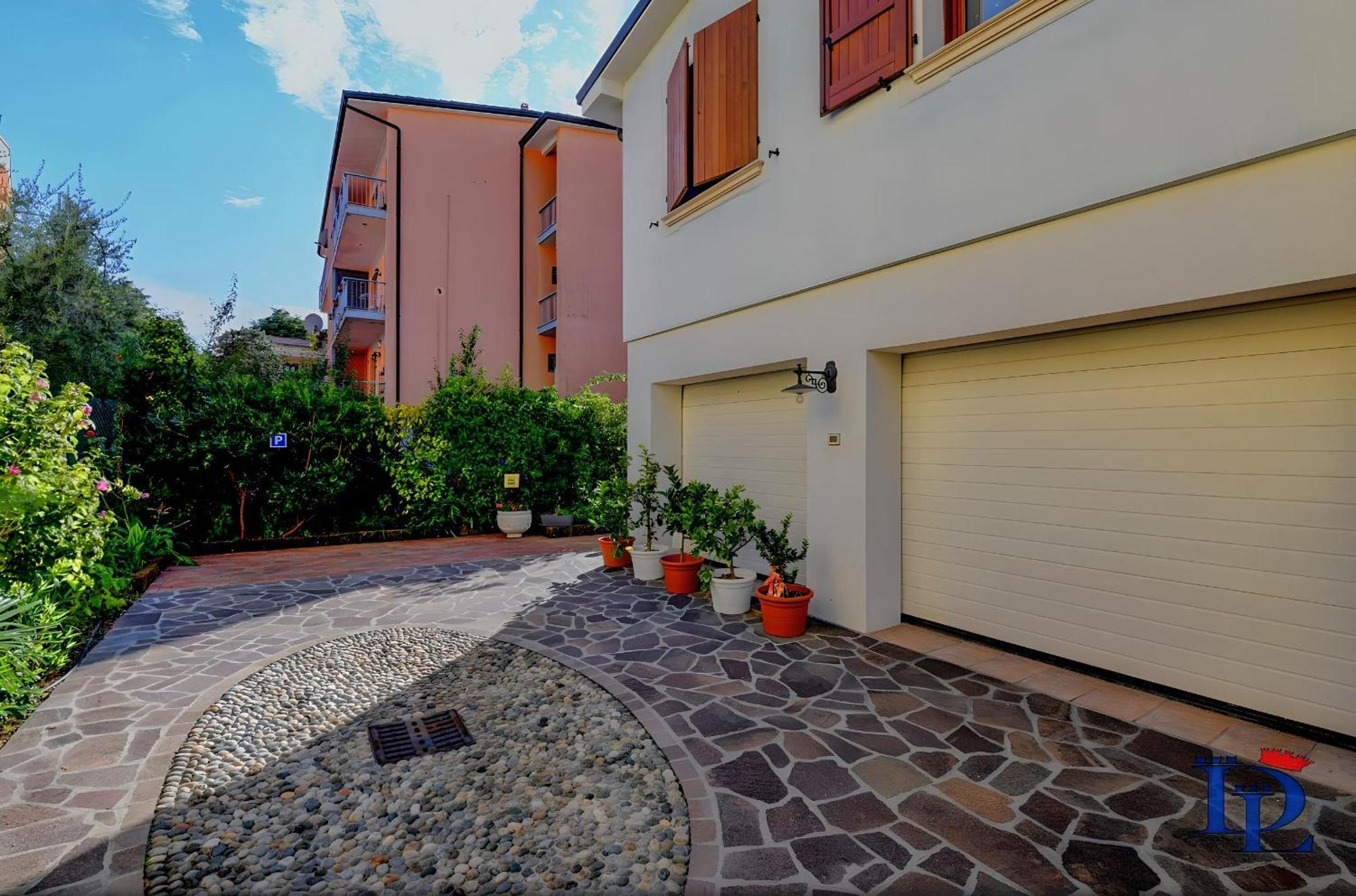 Appartamento DesenzanoLoft Casa Annamaria Desenzano del Garda Esterno foto